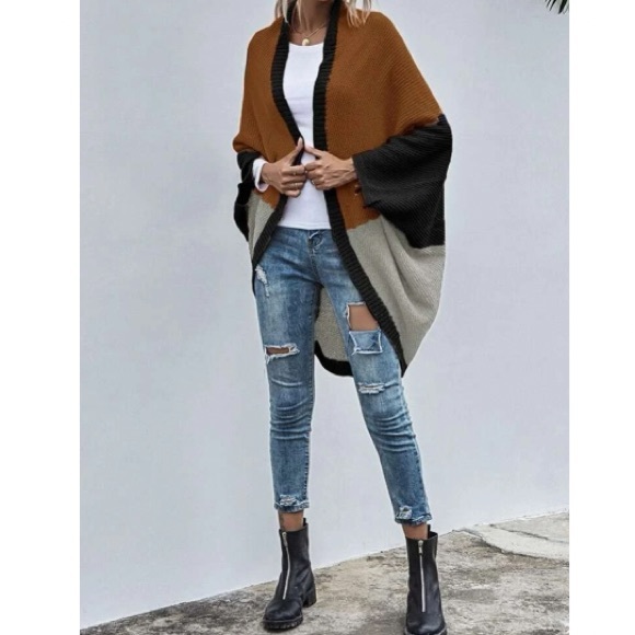 Cozy Color Block Batwing Oversized Open Front Cardigan - Picture 2 of 5